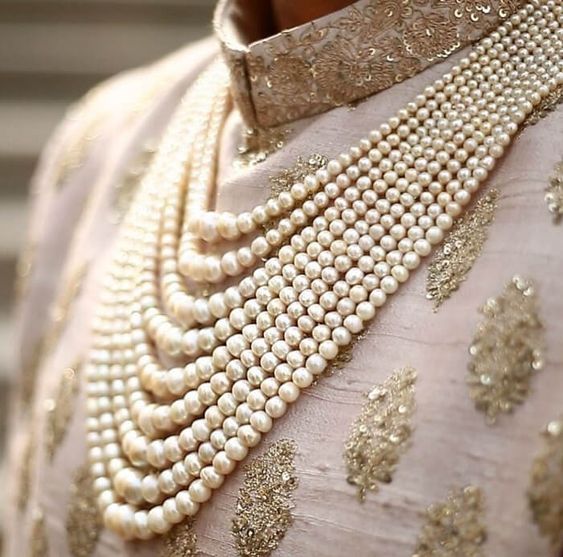 SHERWANI / INDOWESTERN